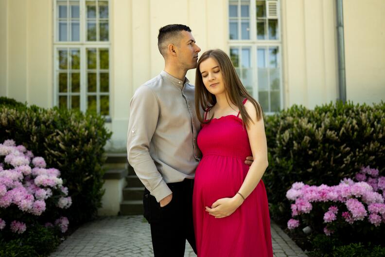 Photoshoot for a pregnant woman in Warsaw